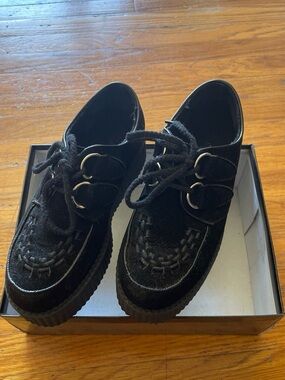 Black Velvet Platform Creeper Shoes - Lace Up